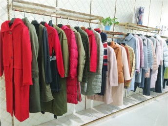 一線品牌卡拉貝斯 折扣女裝走份批發(fā)一手貨源，重慶服裝服飾批發(fā)新選擇